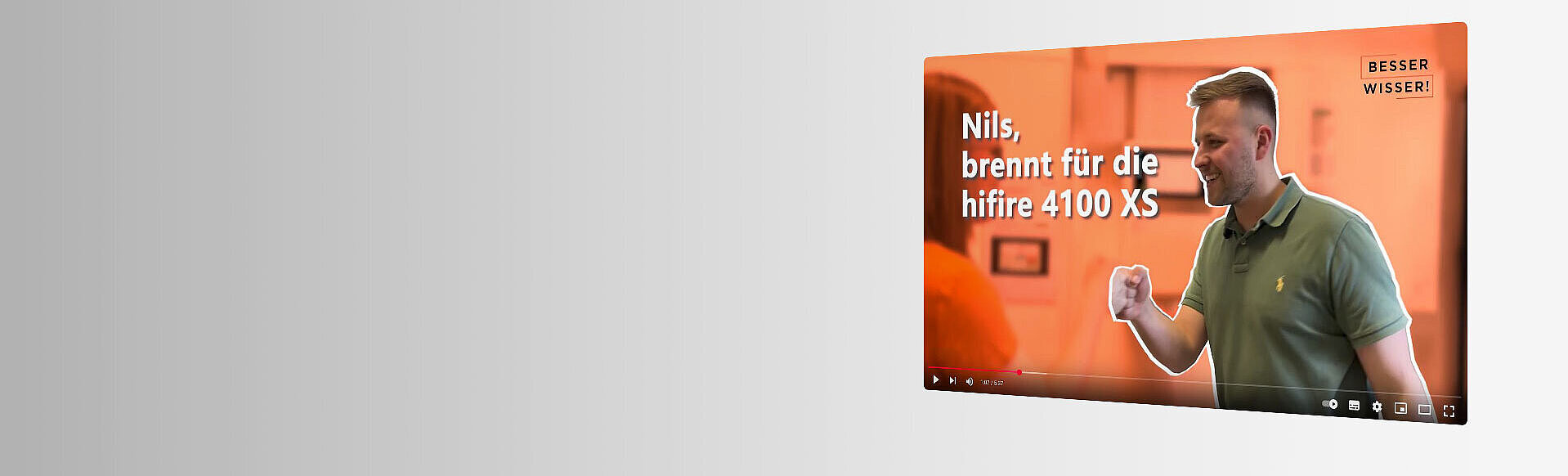 Videoausschnitt: der Mitarbeiter Nils erklärt Brandwarnanlage hifire 4100 XS